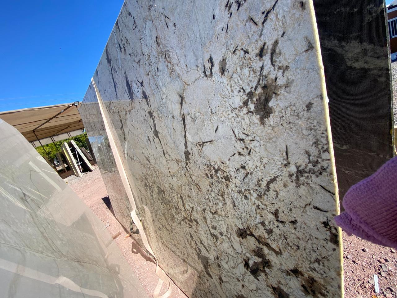 Blanco copenhage 3.17 X 1.94 acabado pulido y brillado. Image